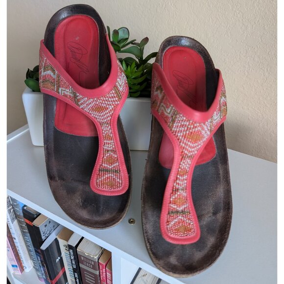 Donald J Pliner, Beaded Coral Corkbed Thong Sandals – Made in Spain – Size 9 - Picture 1 of 10